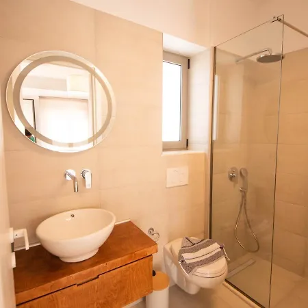 Stari Apartment Kattavia