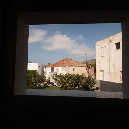 Stari * Κατταβία